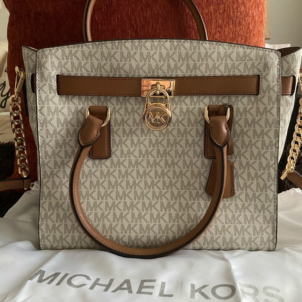 Large Michael Kors Hamilton purse BRAND NEW!!